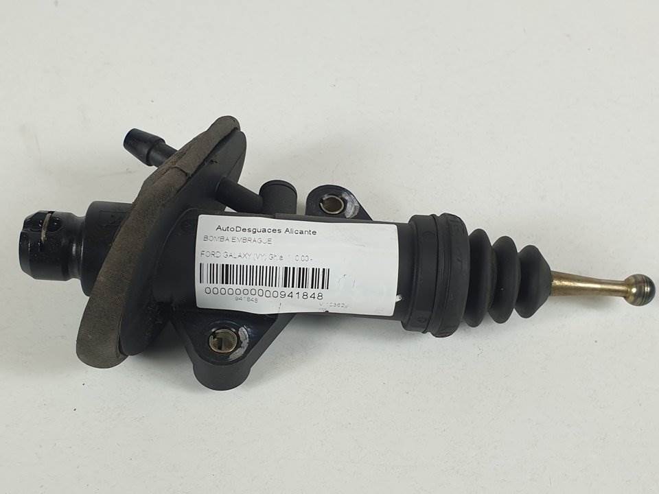 #941848 BOMBA EMBRAGUE