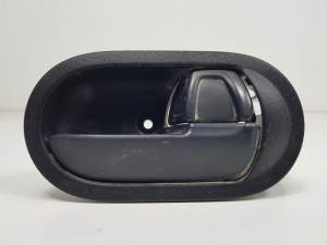 MANETA INTERIOR DELANTERA DERECHA - MITSUBISHI - #809458