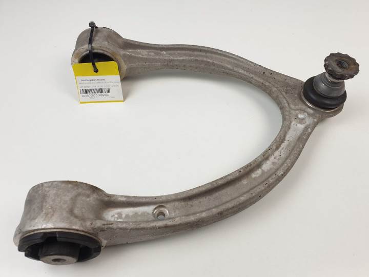 #1439040 BRAZO SUSPENSION INFERIOR DELANTERO DERECHO