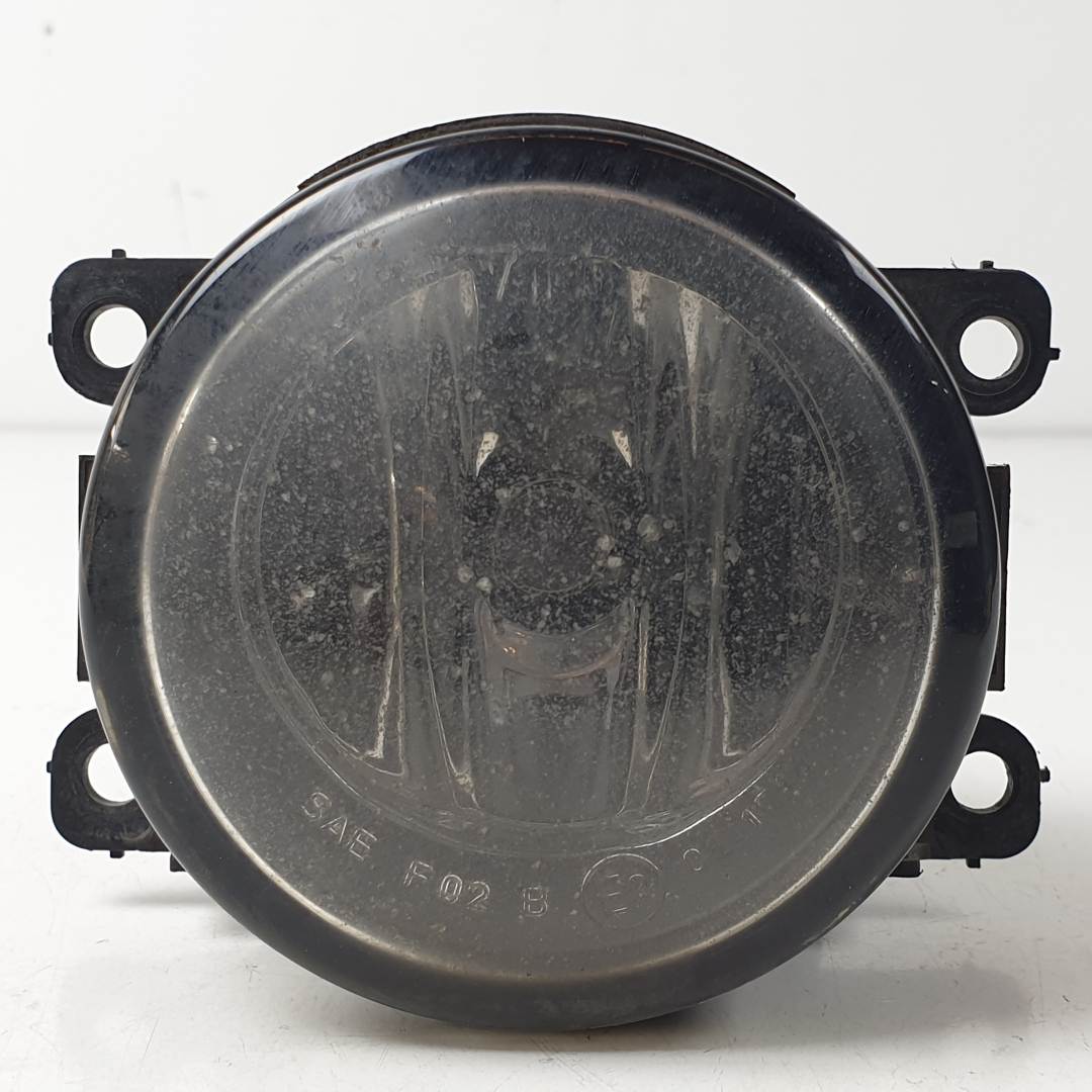 #3015043 FARO ANTINIEBLA DERECHO