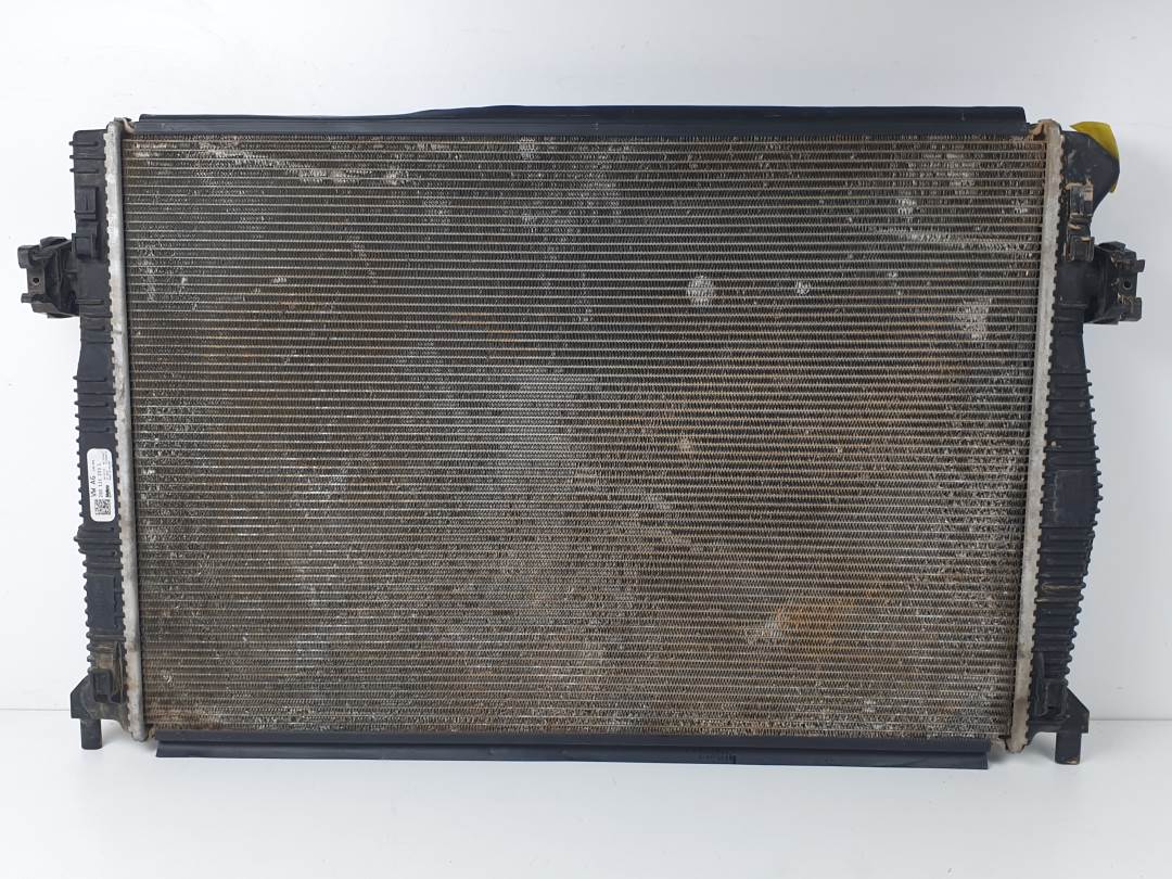 #3064936 RADIADOR AGUA