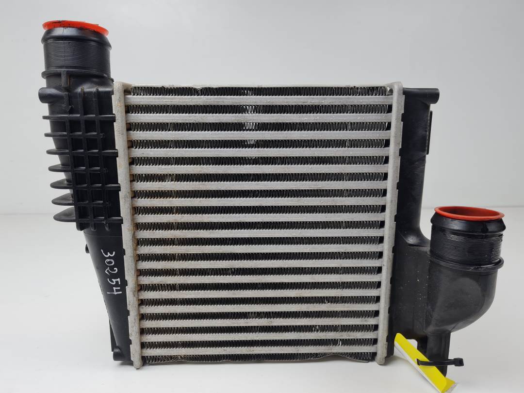 #3043167 INTERCOOLER