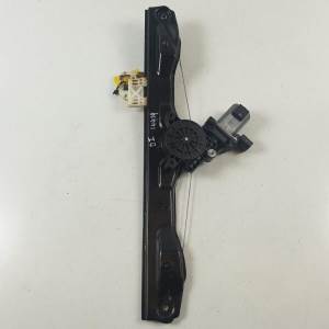 #1237026 ELEVALUNAS DELANTERO IZQUIERDO