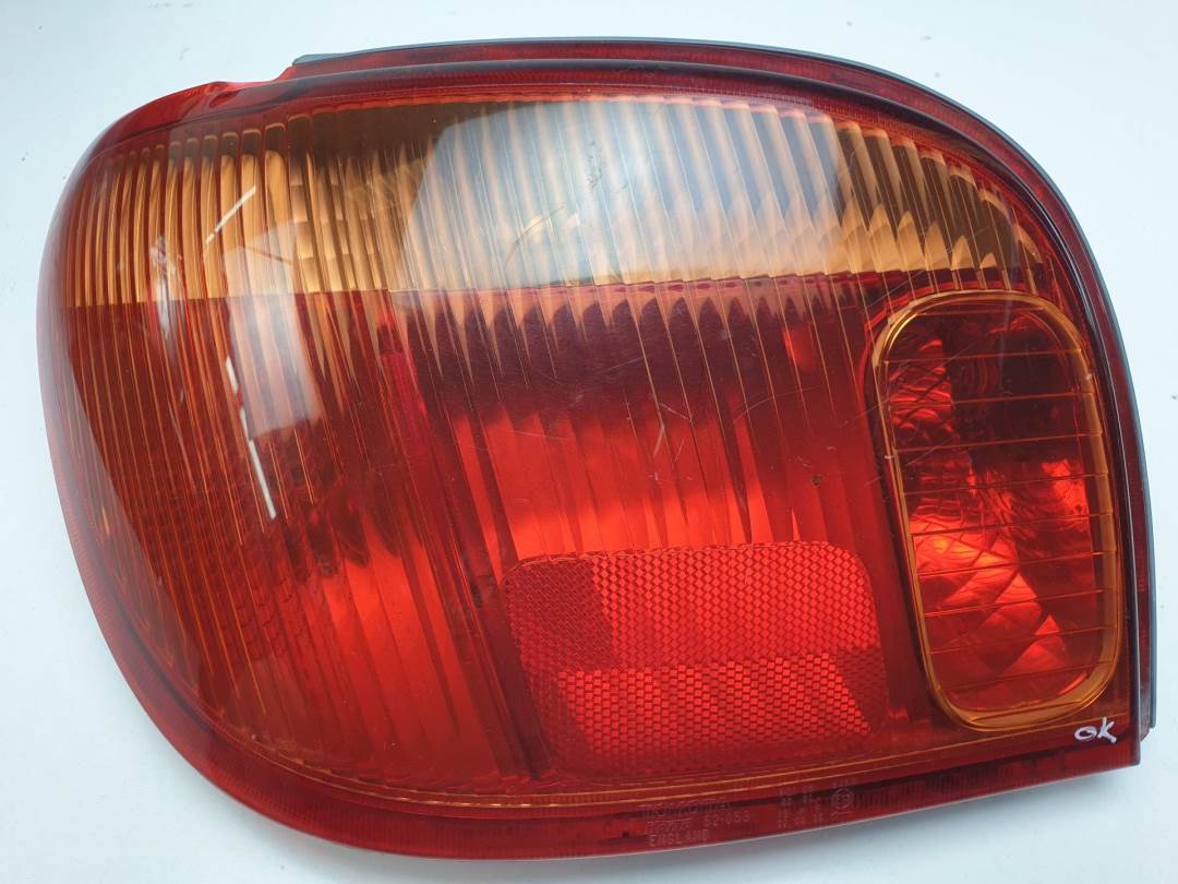 #1499677 PILOTO TRASERO IZQUIERDO