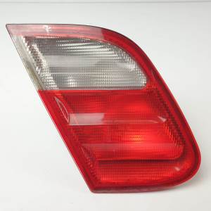 PILOTO TRASERO IZQUIERDO INTERIOR - MERCEDES - #1447888