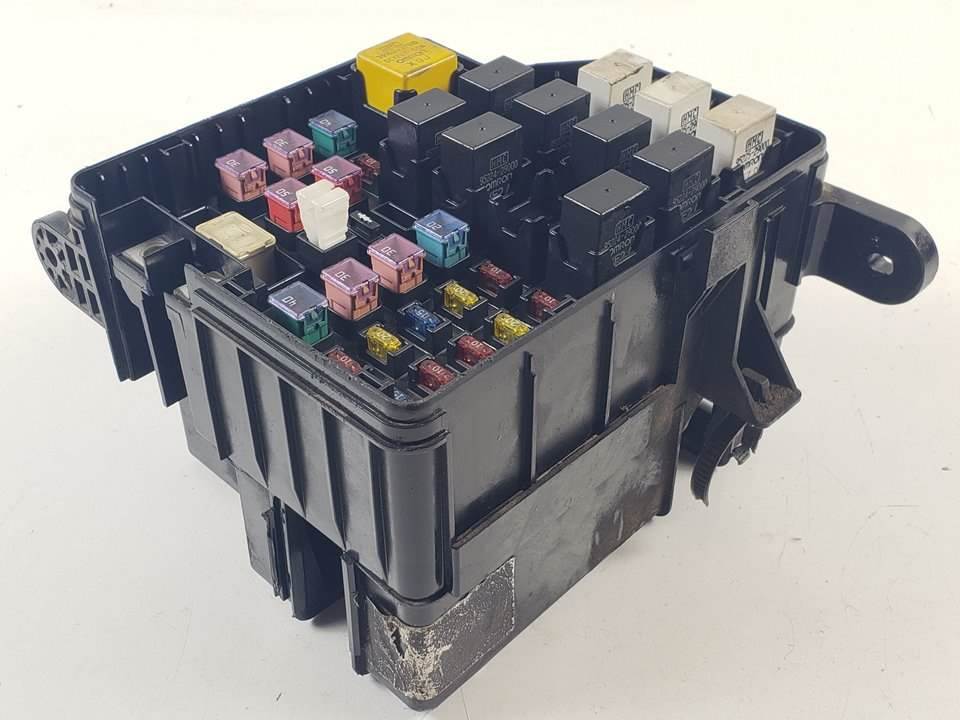CAJA RELES / FUSIBLES - HYUNDAI - #1270797