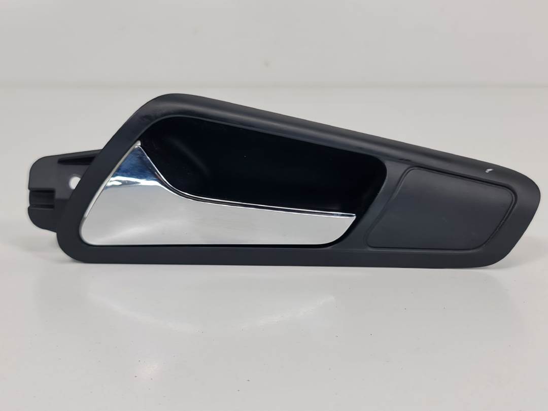 MANETA INTERIOR DELANTERA IZQUIERDA - VOLKSWAGEN - #304068