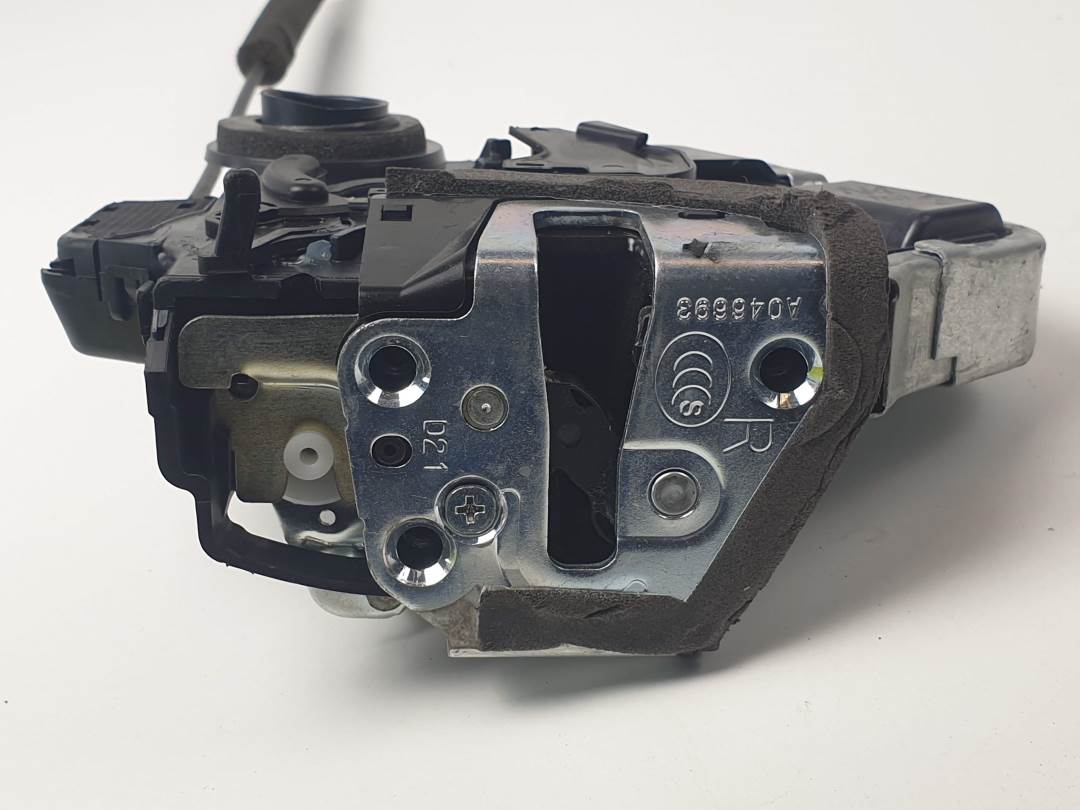 #1412448 CERRADURA PUERTA TRASERA DERECHA