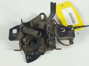 CERRADURA CAPOT - VOLKSWAGEN - #812228