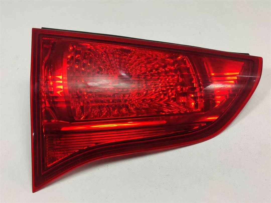 PILOTO TRASERO IZQUIERDO INTERIOR - MITSUBISHI - PAJERO SPORT (KH_, KG_)