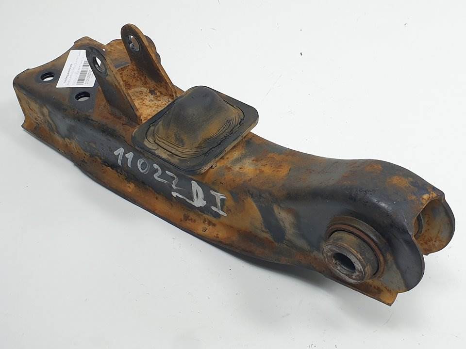 BRAZO SUSPENSION INFERIOR DELANTERO IZQUIERDO - HYUNDAI - H-1