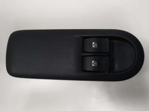 MANDO ELEVALUNAS DELANTERO IZQUIERDO - DACIA - #449930