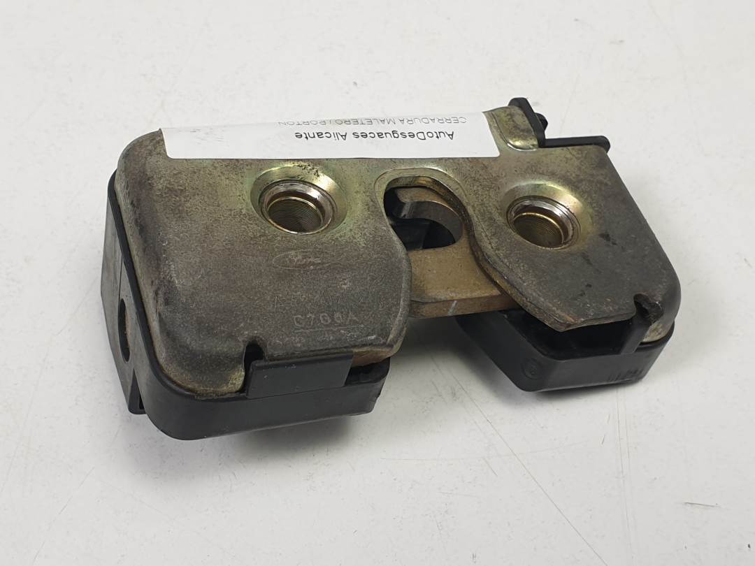 CERRADURA MALETERO / PORTON