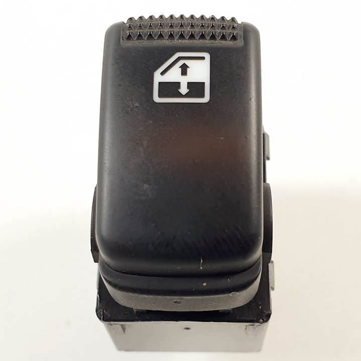 MANDO ELEVALUNAS DELANTERO DERECHO - HYUNDAI - GETZ (TB)