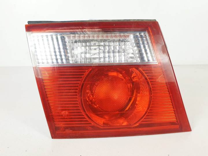 PILOTO TRASERO IZQUIERDO INTERIOR - KIA - #916405