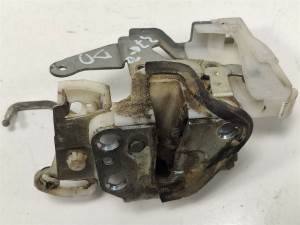 CERRADURA PUERTA DELANTERA DERECHA - TOYOTA - #577410