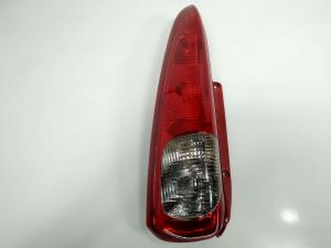 #364534 PILOTO TRASERO IZQUIERDO