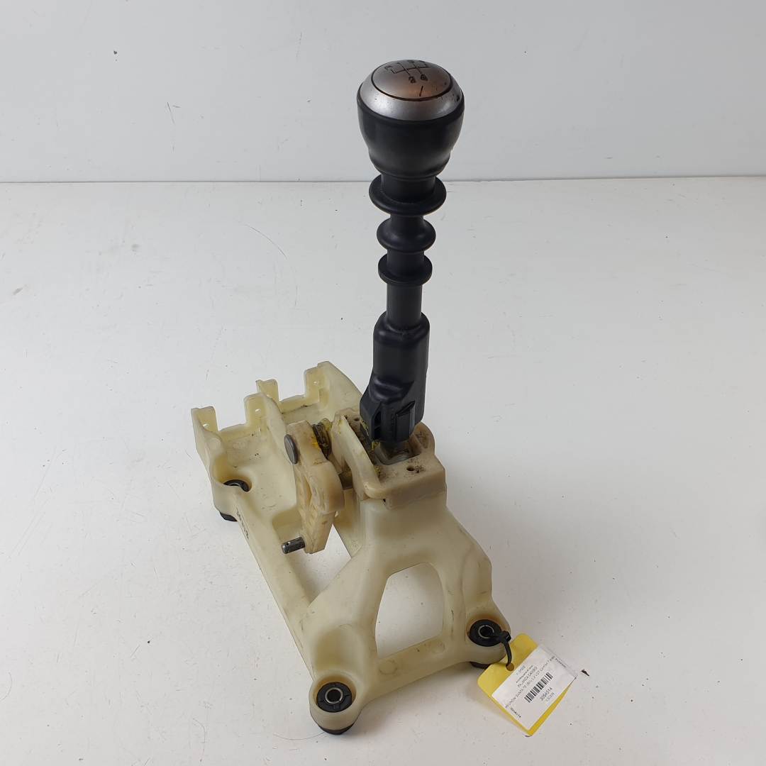 PALANCA CAMBIO - 437002B000 - HYUNDAI - SANTA FE (BM)