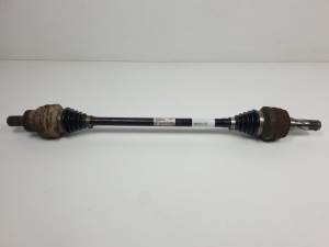 TRANSMISION TRASERA DERECHA - VOLVO - #785764