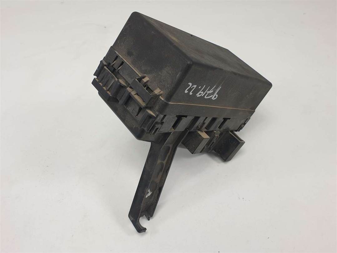 CAJA RELES / FUSIBLES - NISSAN - #609944