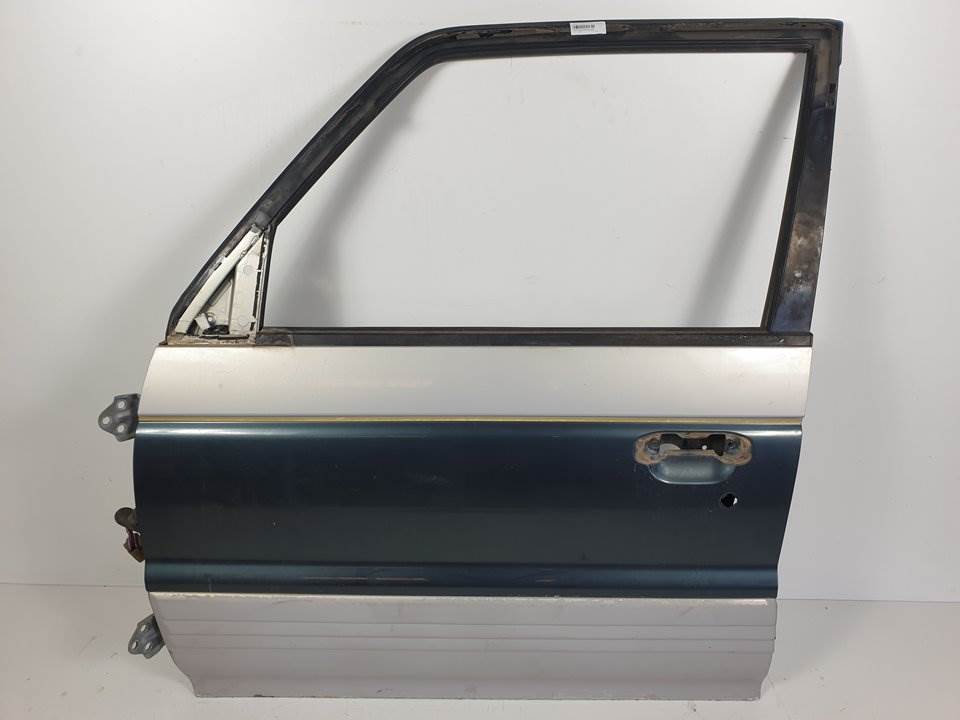 PUERTA DELANTERA IZQUIERDA - MITSUBISHI - MONTERO (V20/V40)