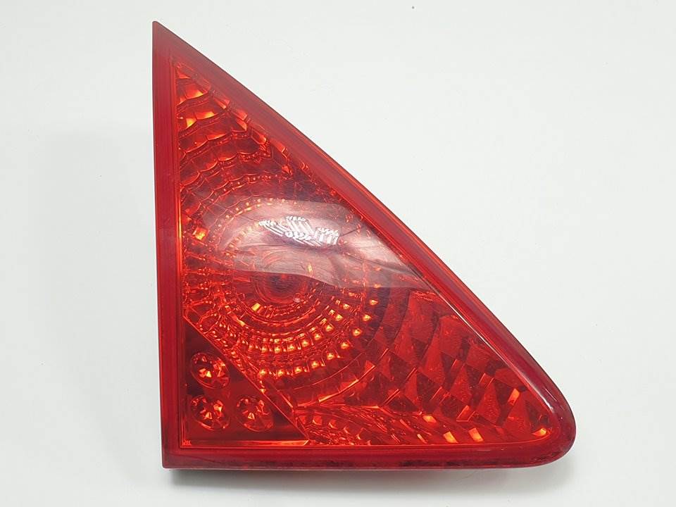 #872200 PILOTO TRASERO IZQUIERDO INTERIOR