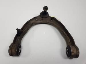 BRAZO SUSPENSION SUPERIOR DELANTERO DERECHO - VOLKSWAGEN - #1013901