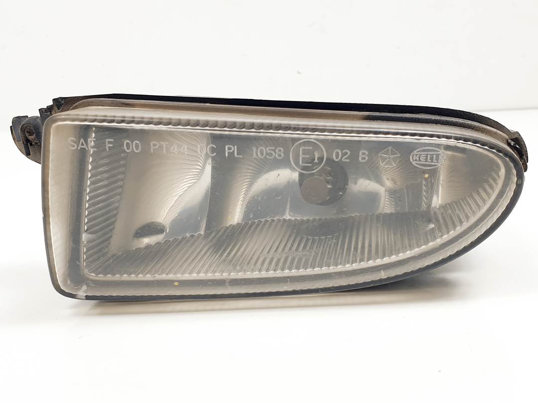 #1539264 FARO ANTINIEBLA IZQUIERDO