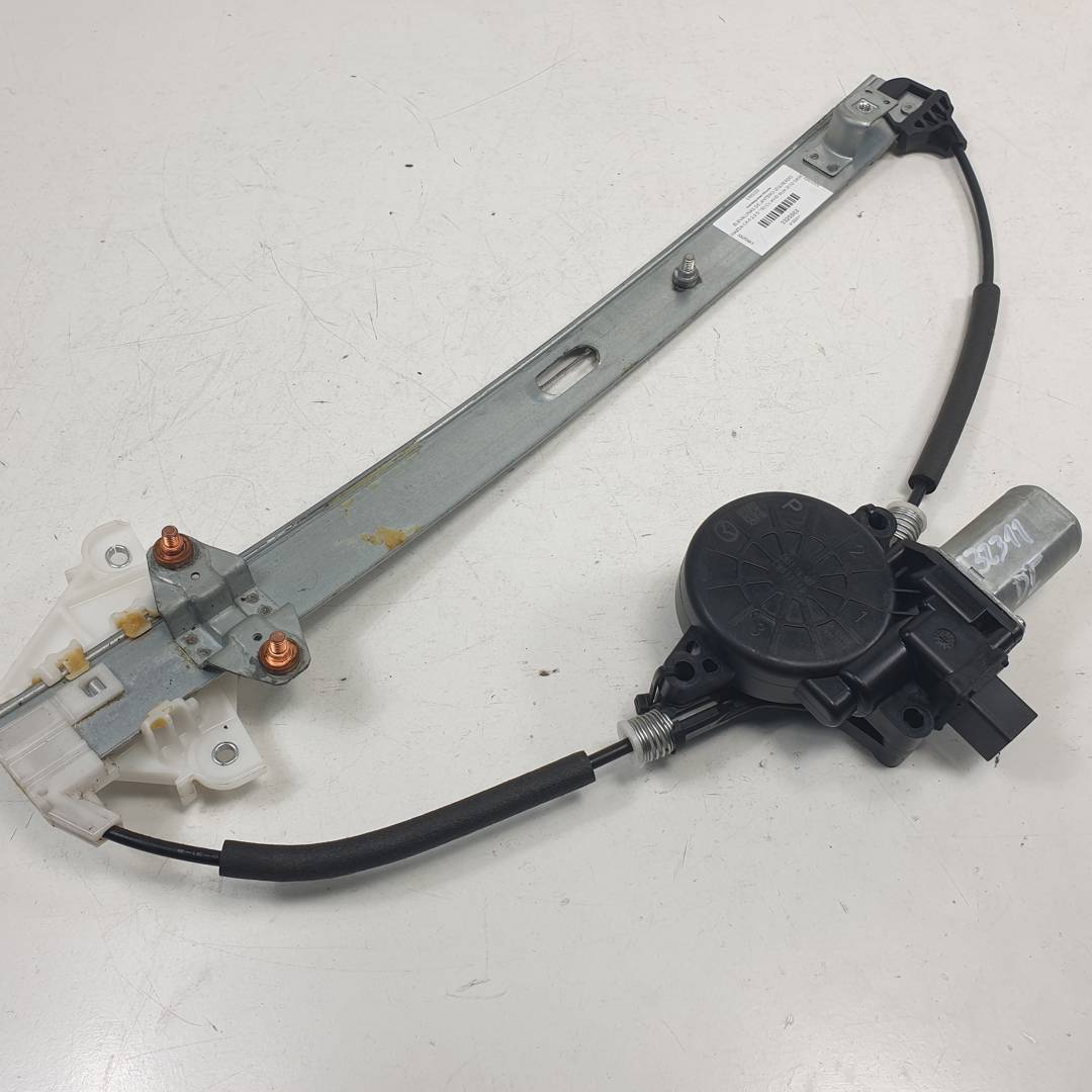 ELEVALUNAS DELANTERO IZQUIERDO - D6515958X - MAZDA - CX-5