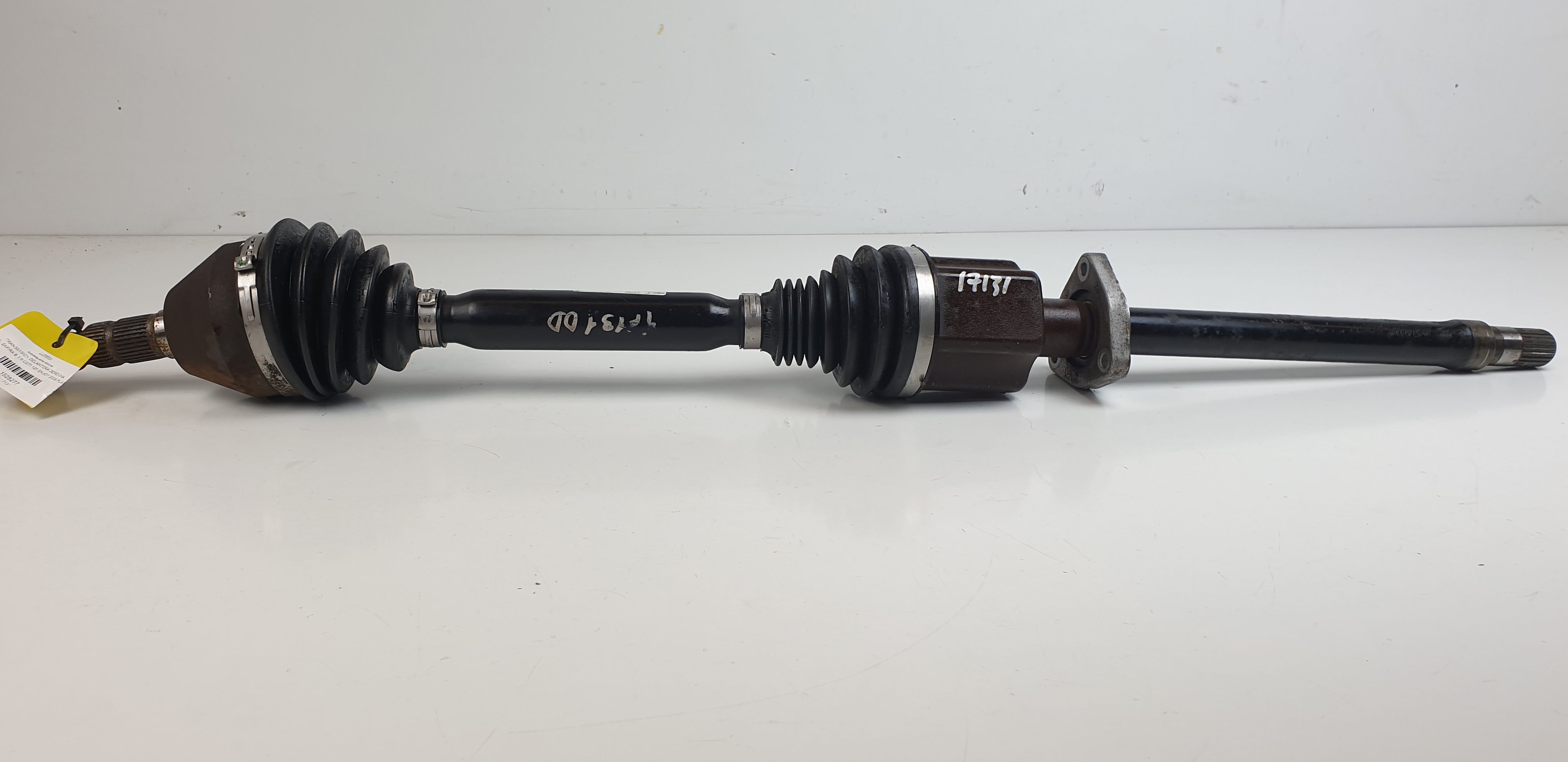 #1528277 TRANSMISION DELANTERA DERECHA