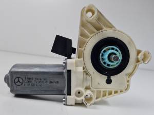 #3214180 MOTOR ELEVALUNAS DELANTERO IZQUIERDO