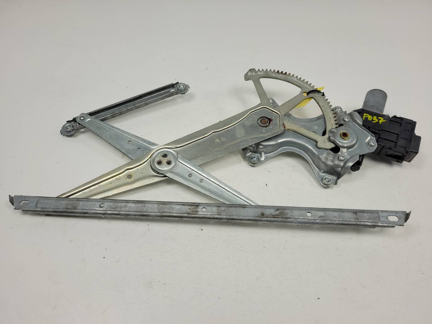 ELEVALUNAS TRASERO DERECHO - 8571048131 - LEXUS - RX Series (AL20)