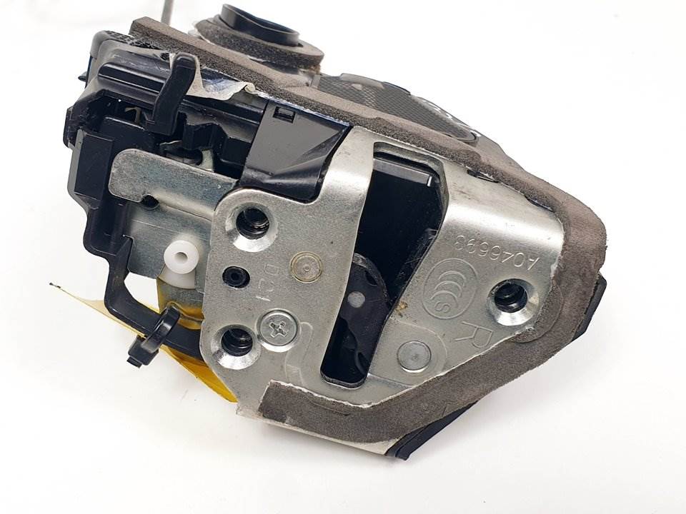 CERRADURA PUERTA TRASERA DERECHA - TOYOTA - #1127044