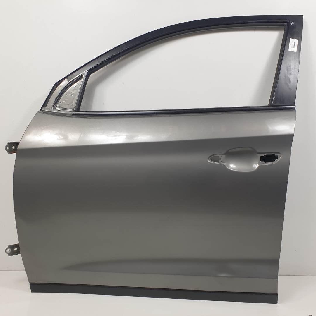 PUERTA DELANTERA IZQUIERDA - HYUNDAI - TUCSON