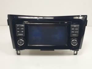 SISTEMA AUDIO / RADIO CD - NISSAN - #735234