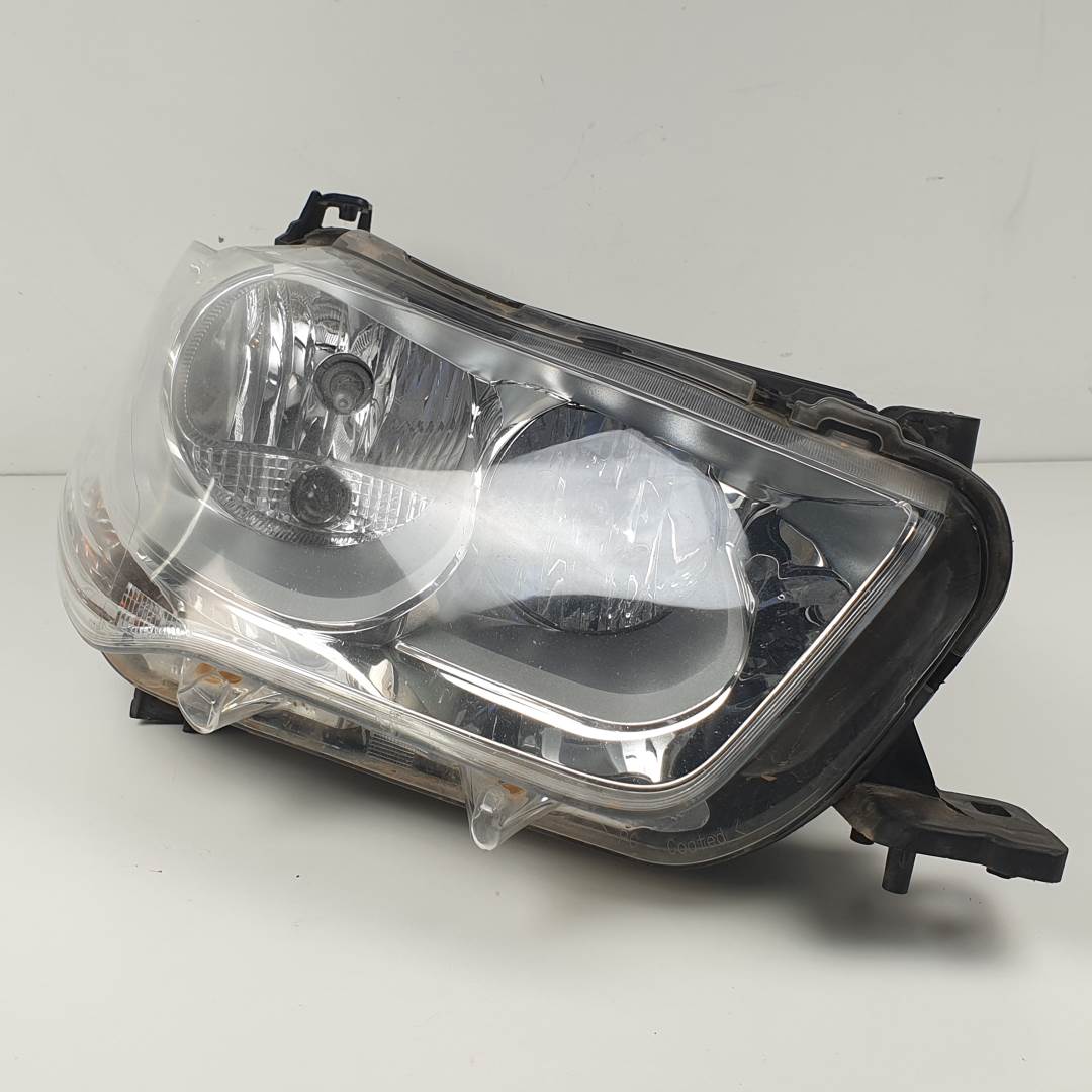 #3030151 FARO DERECHO