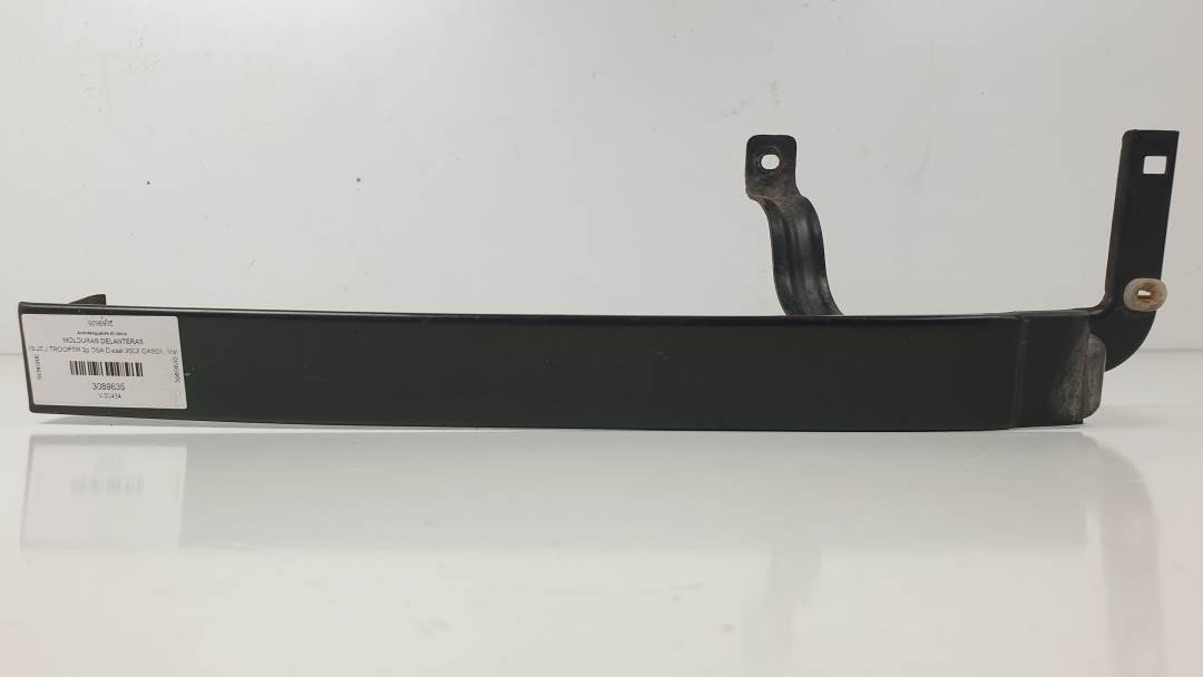 MOLDURAS DELANTERAS - ISUZU - TROOPER