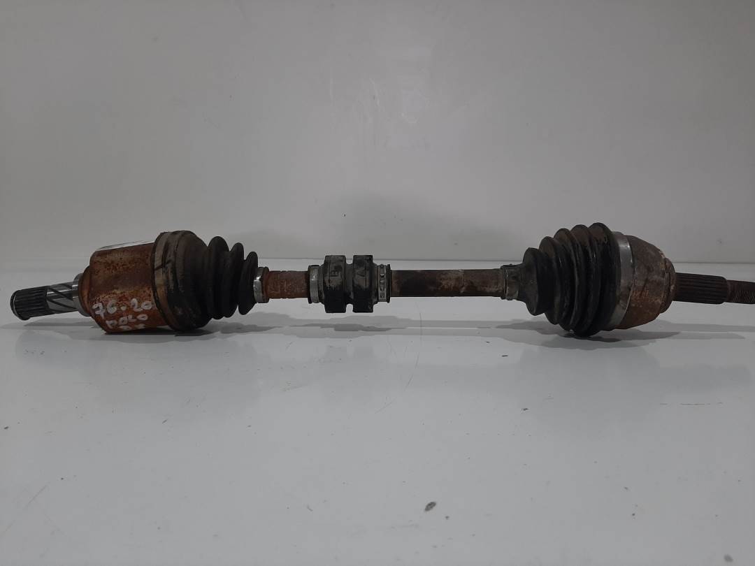 TRANSMISION DELANTERA IZQUIERDA - VOLKSWAGEN - #127857