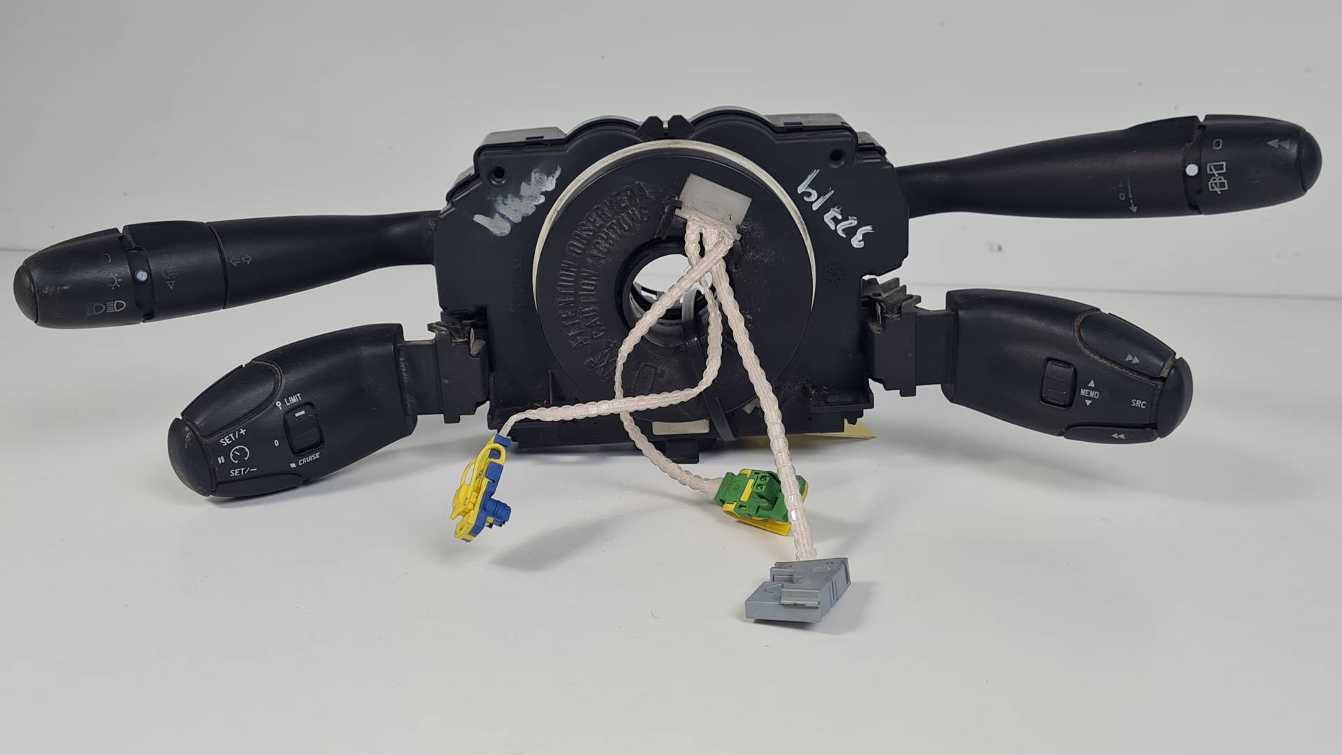 #3379765 MANDO LUCES