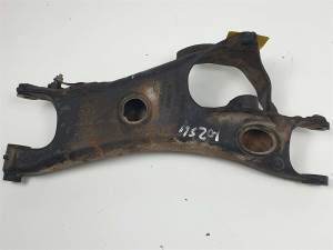 BRAZO SUSPENSION INFERIOR TRASERO IZQUIERDO - VOLVO - #725063