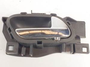 MANETA INTERIOR DELANTERA DERECHA - PEUGEOT - #1111634