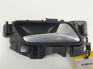 #3018903 MANETA INTERIOR DELANTERA DERECHA