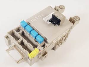 CAJA RELES / FUSIBLES - TOYOTA - #1219726