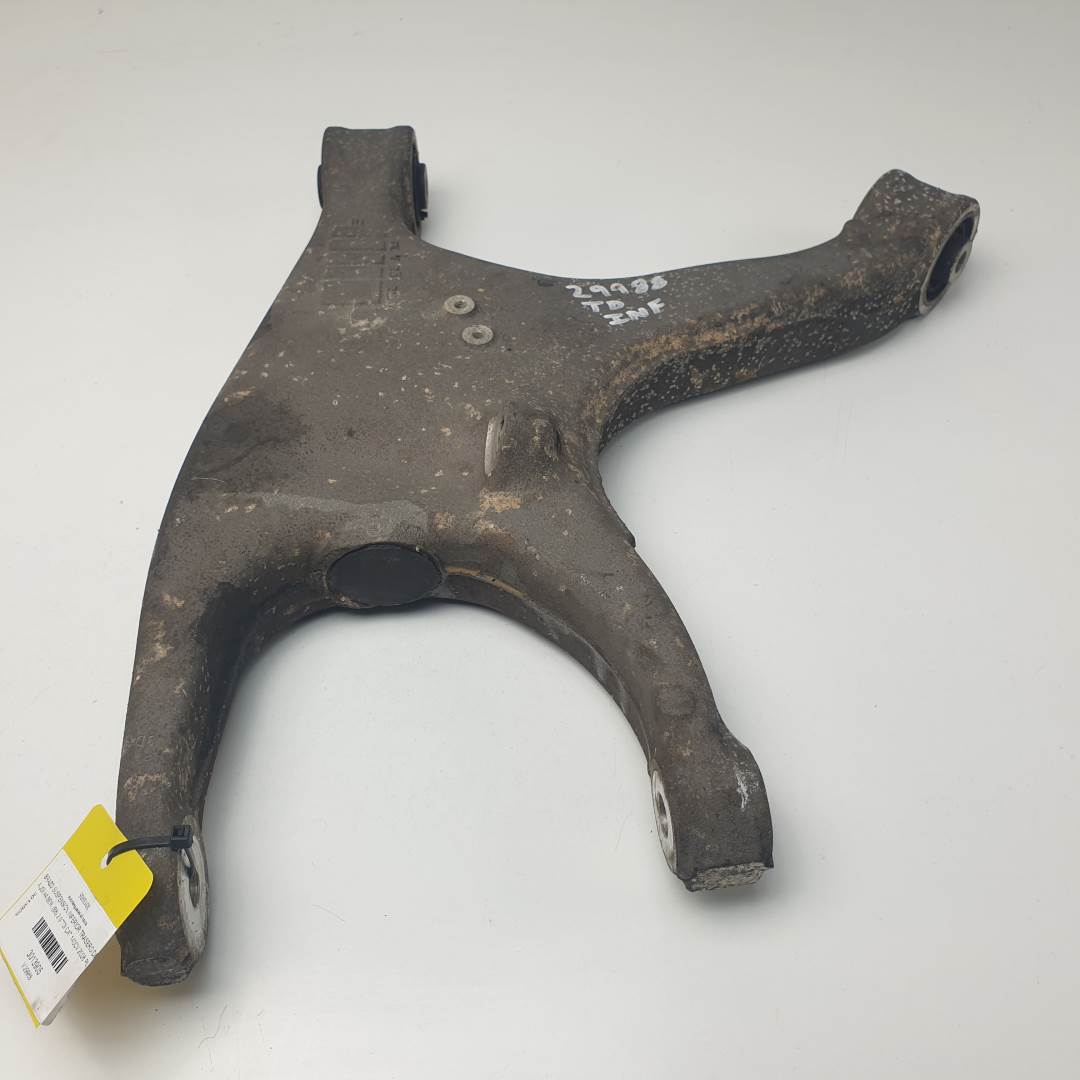 BRAZO SUSPENSION INFERIOR TRASERO DERECHO - 8K0505312J - AUDI - A4 BER. (B8)