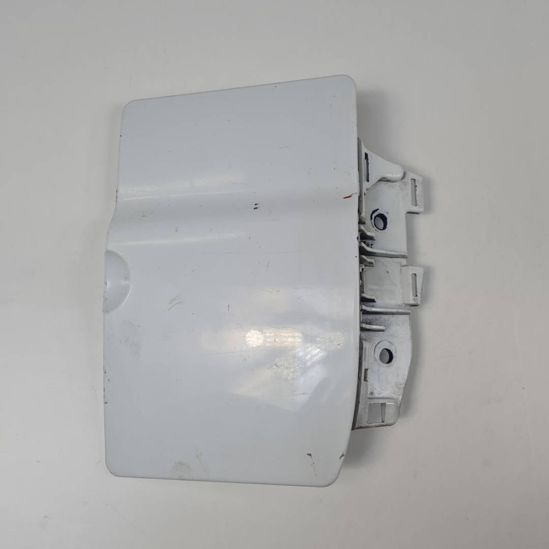 #3288318 TAPA EXTERIOR COMBUSTIBLE