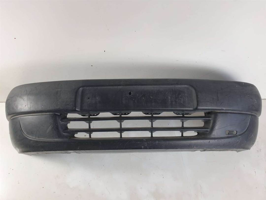 #548576 PARAGOLPES DELANTERO