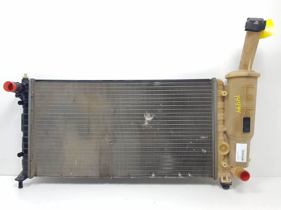 #1305852 RADIADOR AGUA