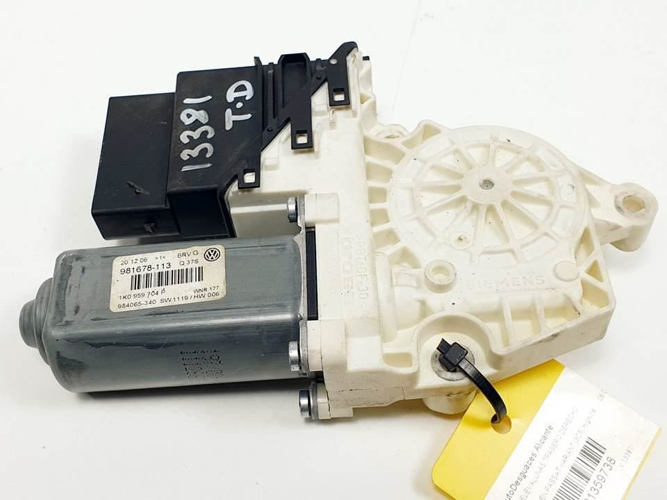 MOTOR ELEVALUNAS TRASERO DERECHO - VOLKSWAGEN - #1359738