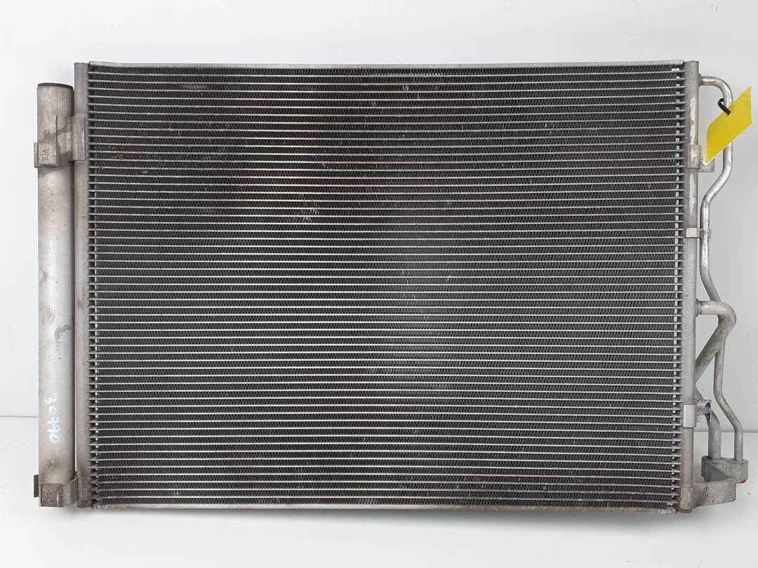 CONDENSADOR / RADIADOR AIRE ACONDICIONADO - HYUNDAI - I40