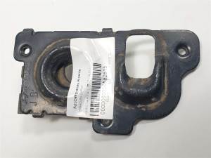 #582515 CERRADURA CAPOT